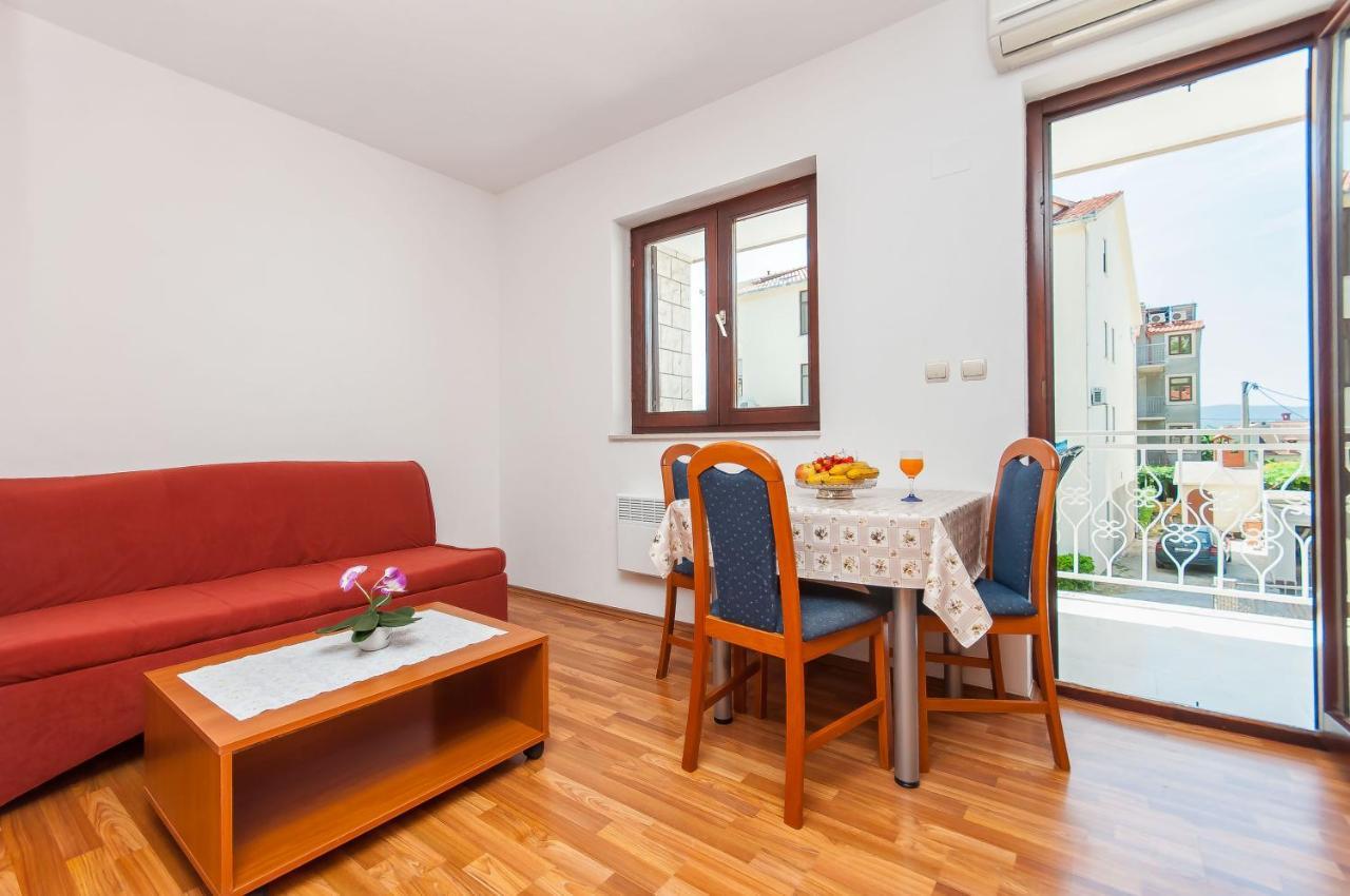 דוגי ראט Apartments Ricina מראה חיצוני תמונה