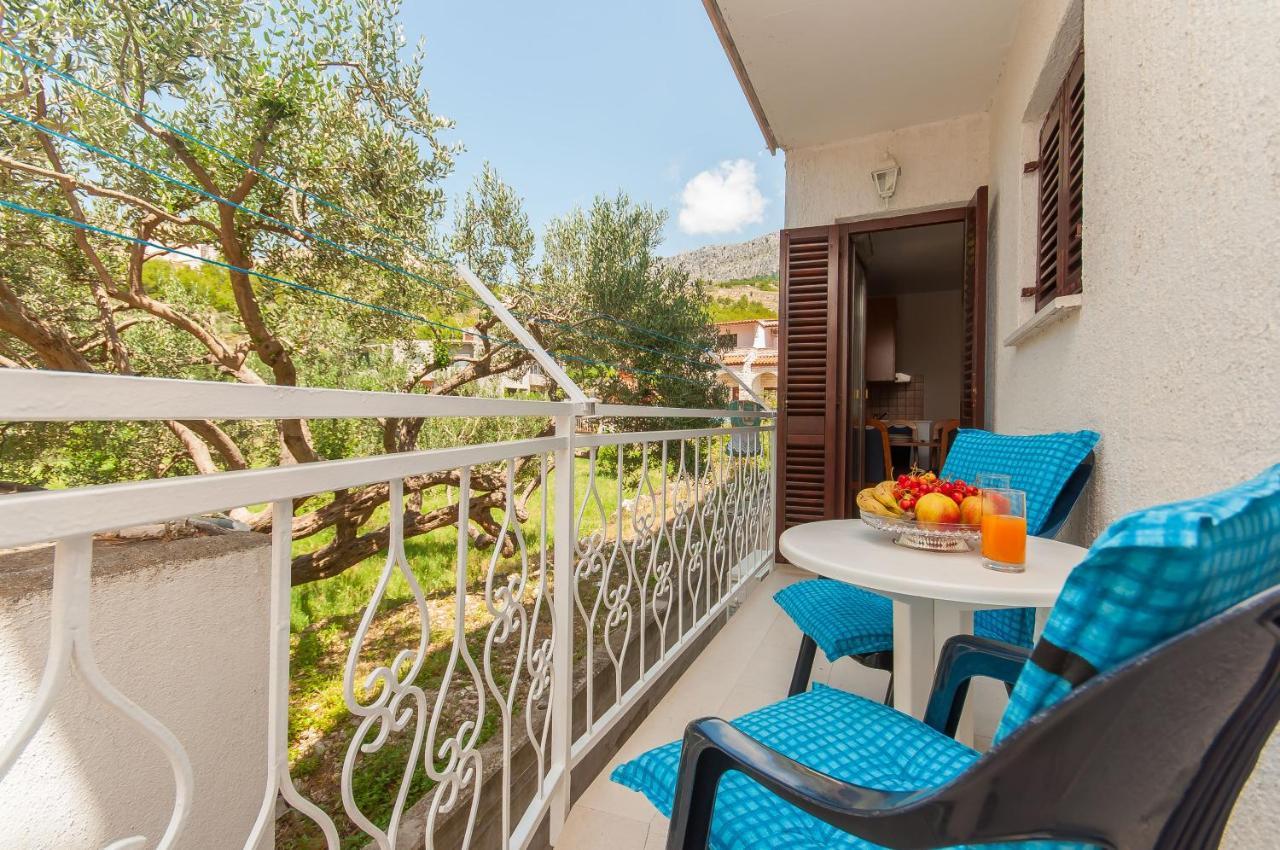 דוגי ראט Apartments Ricina מראה חיצוני תמונה
