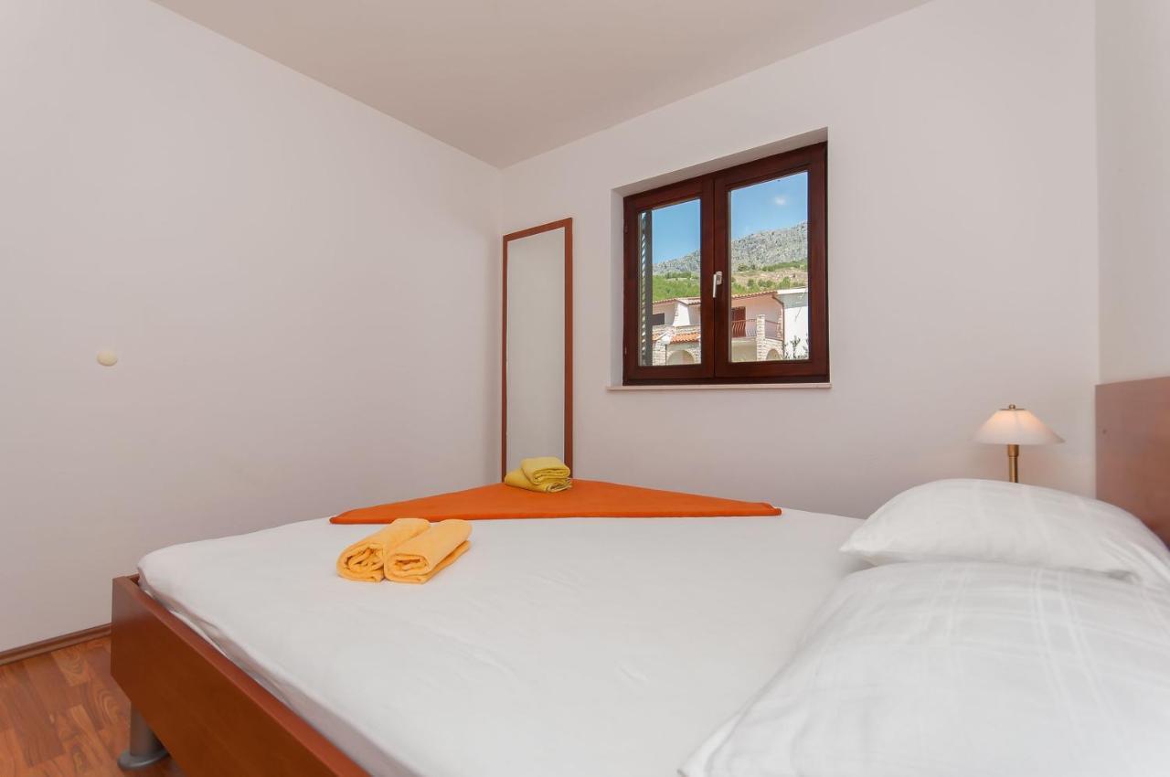 דוגי ראט Apartments Ricina מראה חיצוני תמונה
